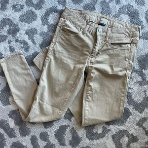 American Eagle women’s khaki pants